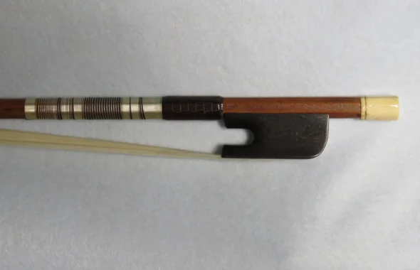 Classical Violoncello Bow de l'ecole de Maire with Letter by Jean-Francois Raffin